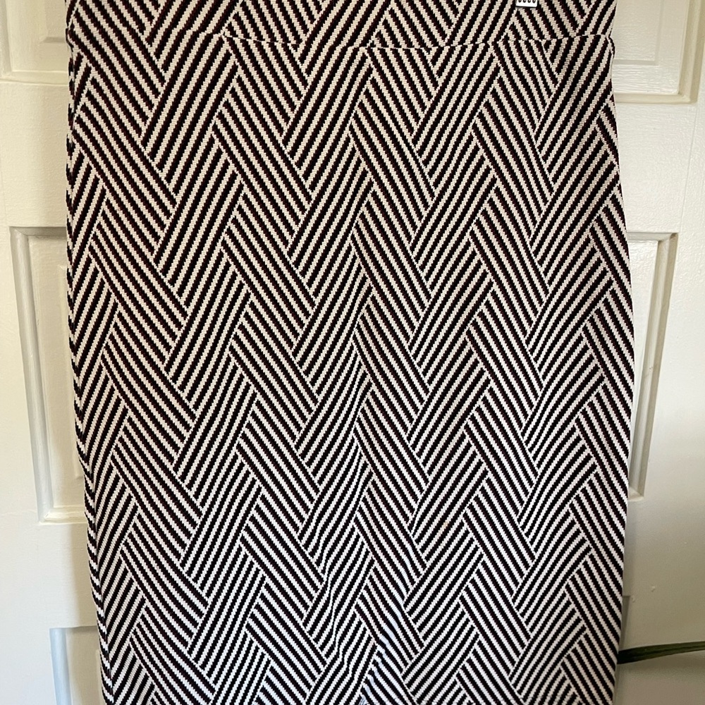 Anthropologie Monochrome Zigzag Pencil Skirt